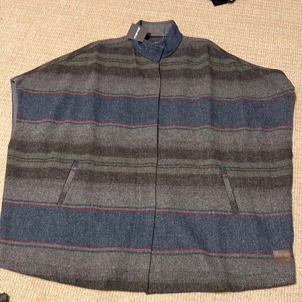 NWT Eddie Bauer, Cape Poncho, Multi Size M